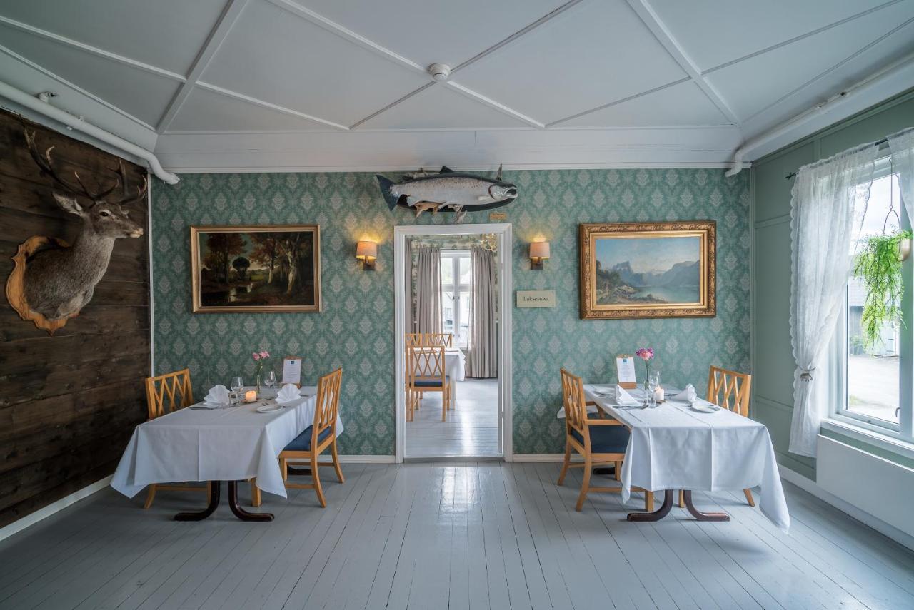 Gloppen Hotell - By Classic Norway Hotels Сандане Экстерьер фото