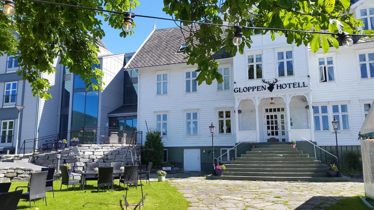 Gloppen Hotell - By Classic Norway Hotels Сандане Экстерьер фото